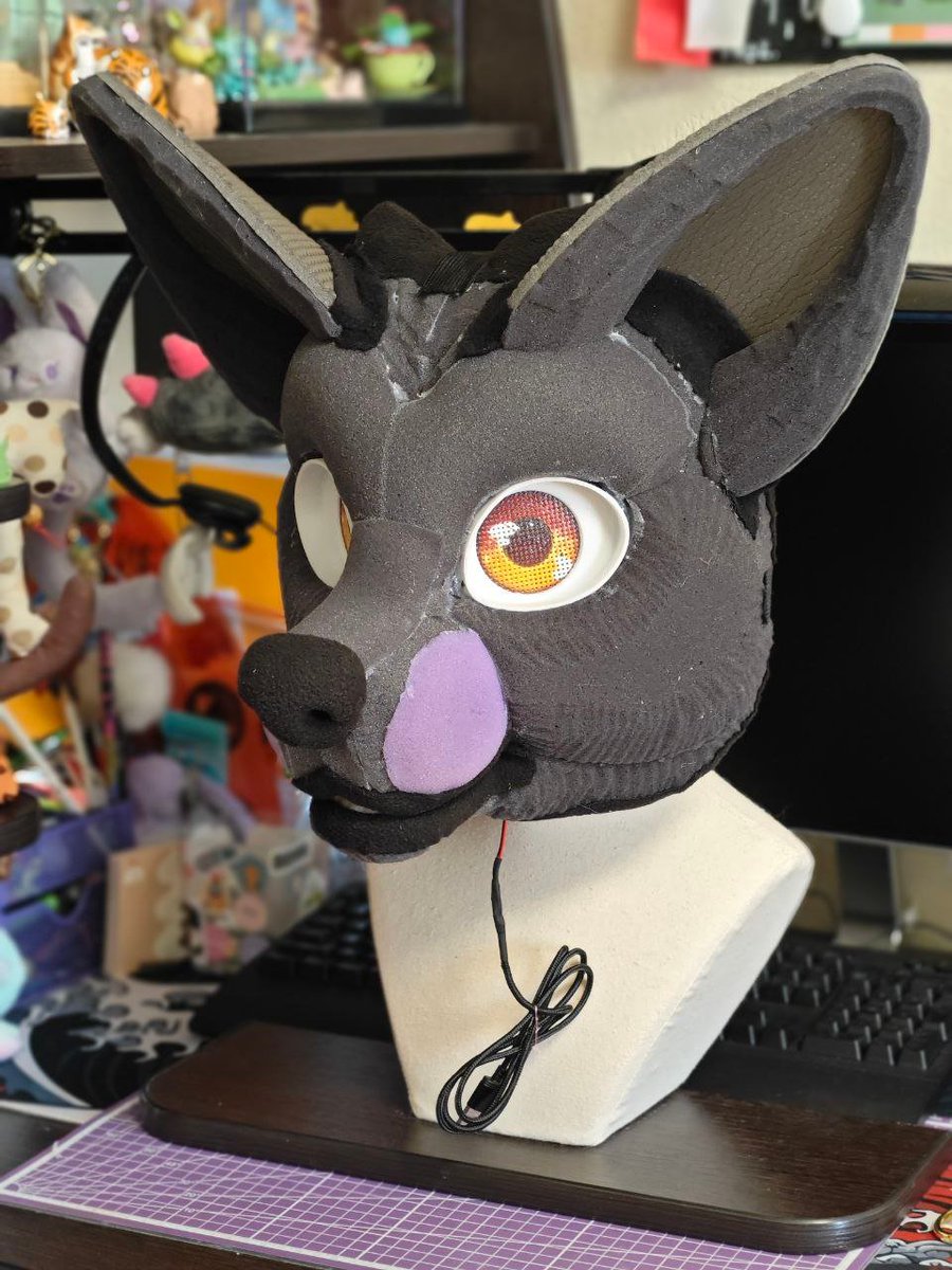 New fox in progress)🦊
#fur #fursuitmaker #fursuitcommissions #fursona #fursuitbuilder #fursuitpartial #fursuit #fursuitdancer #fursuiting #fursuitmakin