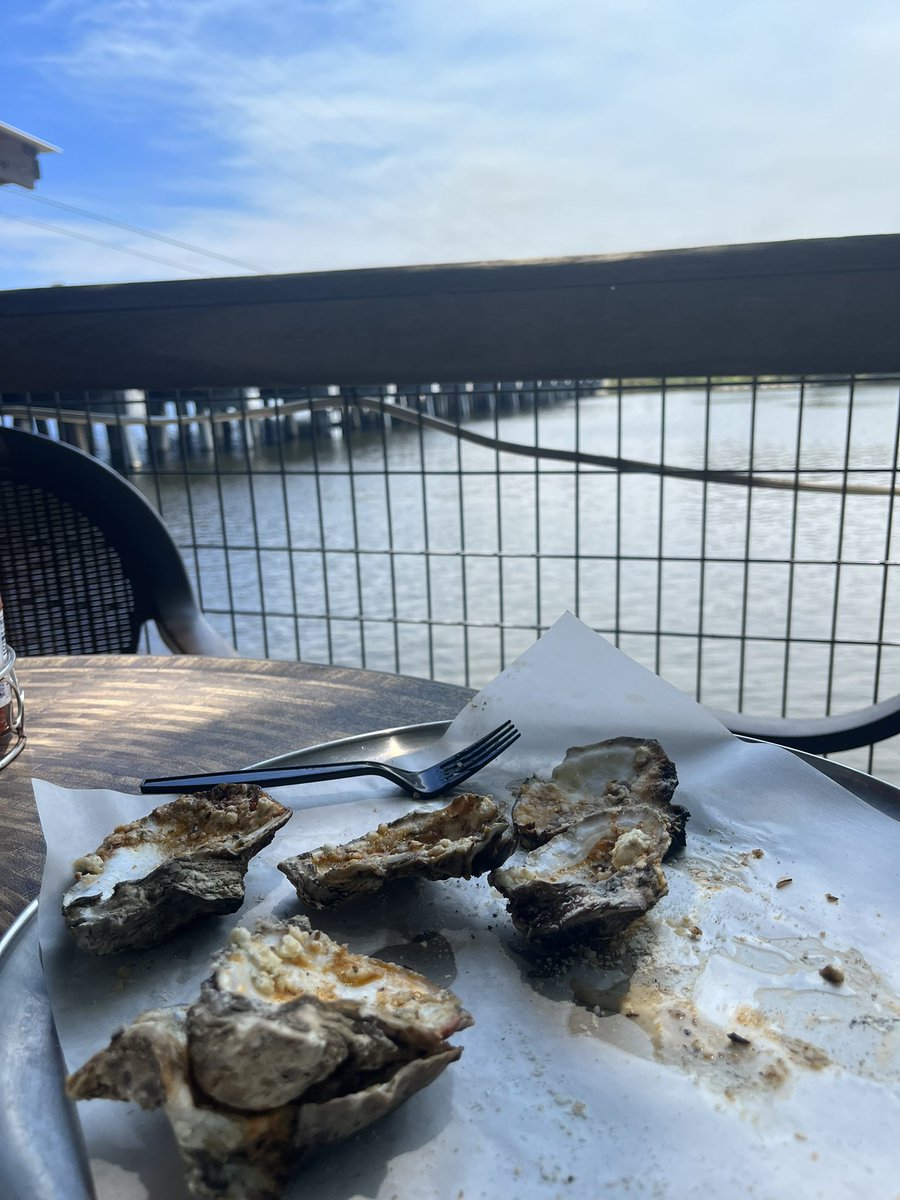 Very #Merica kind of morning here. If it were a weekday I very easily could have caught a picture of a couple F35’s flying over too haha