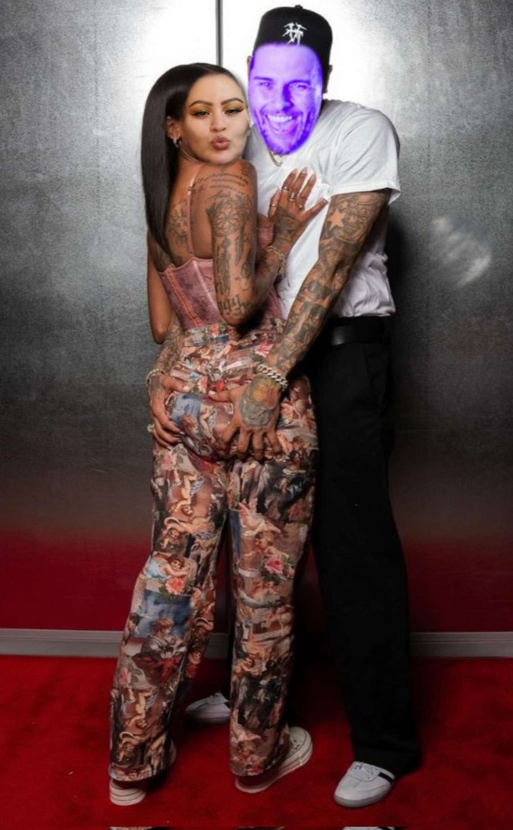 ✨🖤🤘 Reason #1374748384 on why you should be in the <a href="/DeathbatsClub/">Deathbats Club</a> 
Breezy ain't the only slick one here 😝.

I really missed my DBC fam &amp; I love y'all &amp; all y'all Thirst Bats 😏🥵  
🤘🖤✨

Creds: <a href="/DirectoryPoppy/">Poppy</a> 🫶