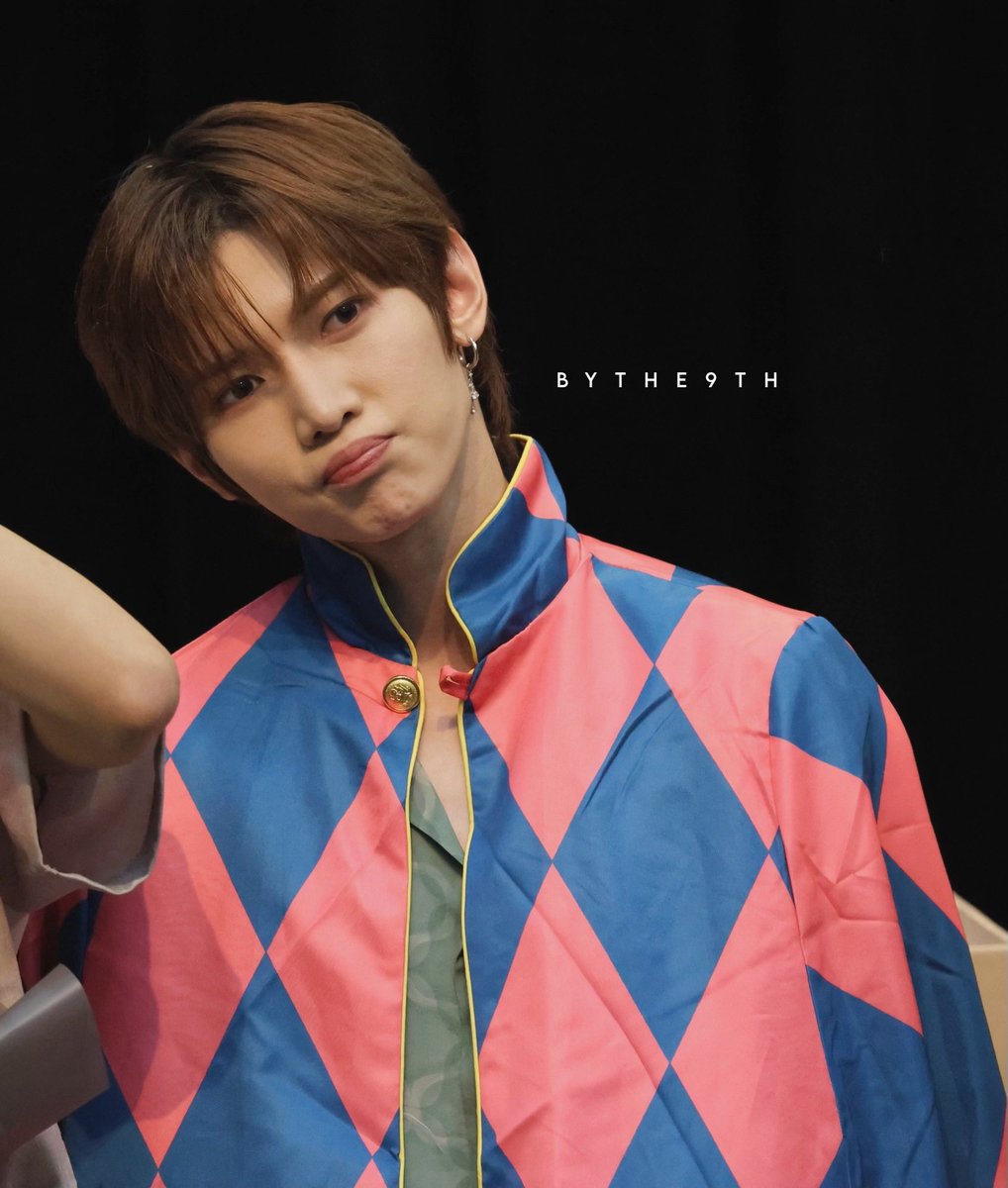 mngggi's tweet photo. howl yeosang sophie seonghwa https://t.co/mGi7FVbklp