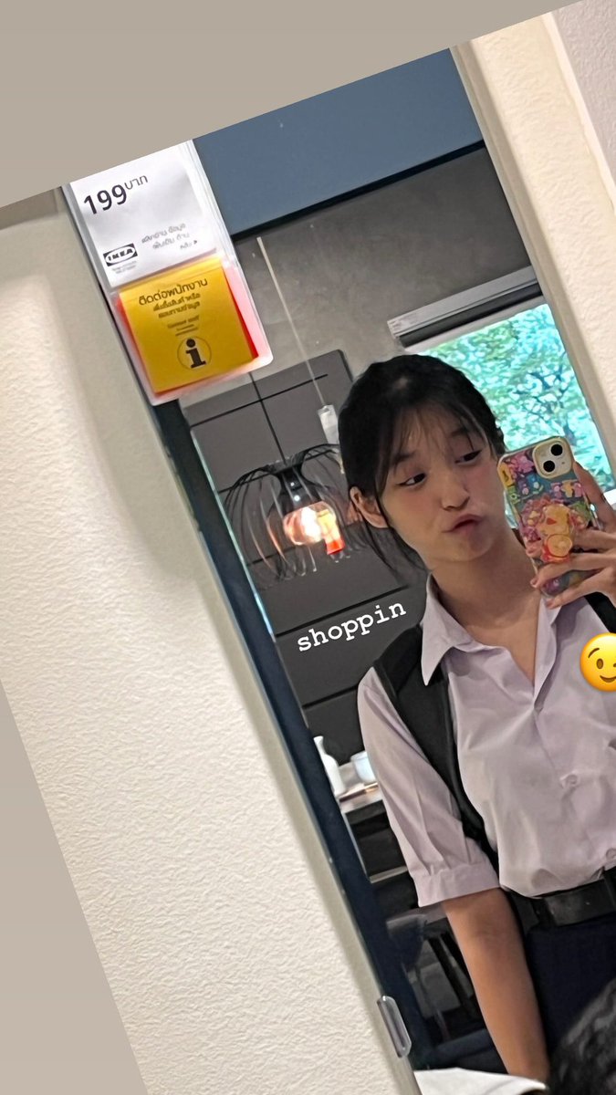 JanryBNK48_THFC's tweet photo. —— 𝐉𝐚𝐧(𝐉𝐚𝐧)𝐫𝐲 𝐔𝐩𝐝𝐚𝐭𝐞 🗓️📹
🌪️ IG&amp;Facebook Story

shoppin 

#JanryBNK48 #BNK48 #DaysInJanry🐶 https://t.co/BbdniW758B