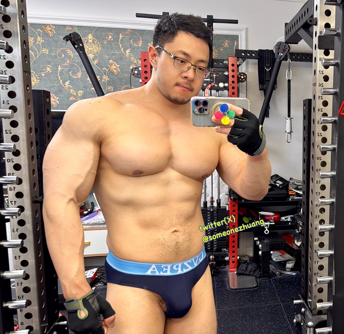 someonezhuang's tweet photo. 你喜歡哪一個我😉
which me is ur favorite 😉 https://t.co/BbvwEiFGle