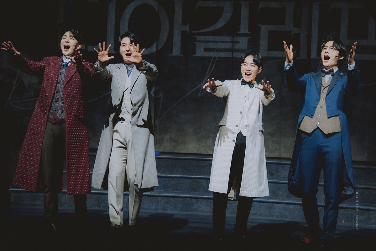 240608 뮤지컬 <디아길레프> 19:00
박상준, 조성윤, 이윤영, 김도후

깨어나, 부스타바이!