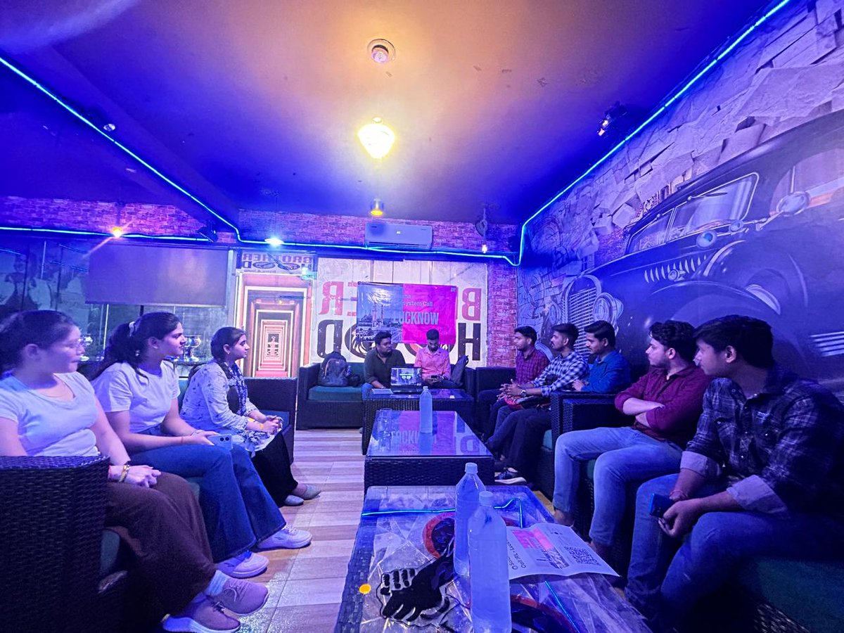 Shivakumarver17's tweet photo. Here's a pic from Solana Ecosystem Call IRL - Lucknow with @Mr_soul_pickr @Mr_soul_pickr @HasanalamAttar

@SuperteamDAO getting together in real life on @getriver_io 
Meeting fellow members and seniors was a valuable and interactive experience... https://t.co/a2gzqTqisX