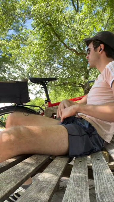 Mark Something is live now! https://t.co/GYZon7KodA https://t.co/cTQ3faQUdq