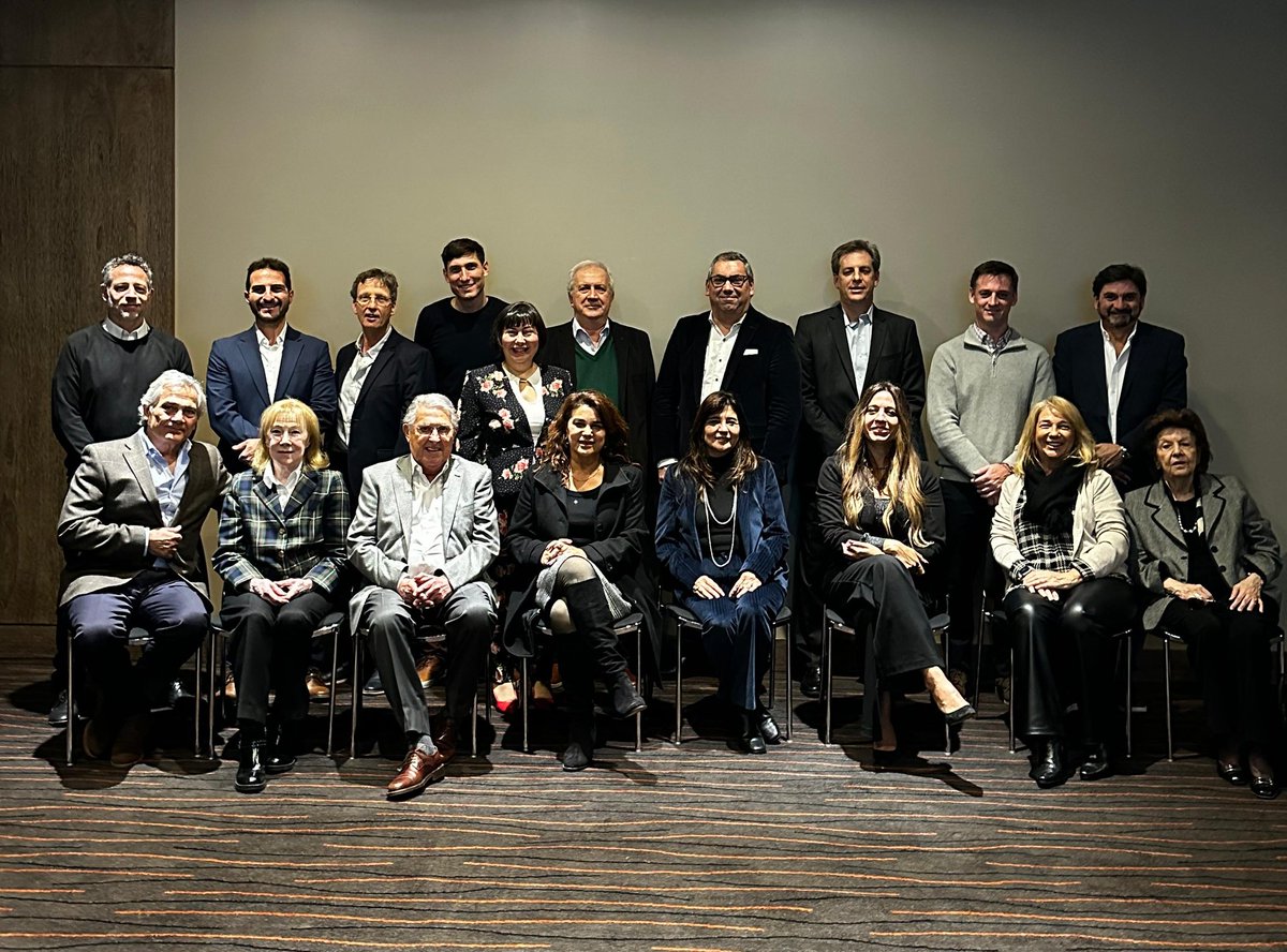 👏🏻Desde #FECHACO felicitamos al presidente de <a href="/BureauChaco/">Chaco Bureau</a> Fabián Moncada tras resultar electo como vicepresidente de <a href="/aoca_argentina/">AOCA</a> durante su Asamblea anual realizada días atrás.

#EntidadesAsociadas #Boureau #ChacoBureau #TurismoDeReuniones #AOCA #Pymes #Argentina