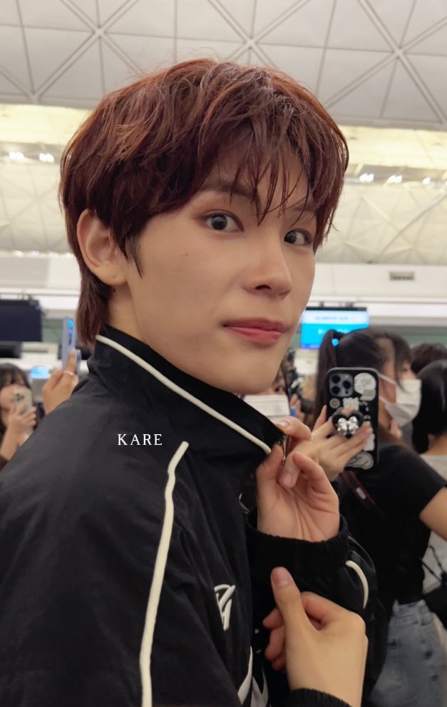 kareeeeeo's tweet photo. 8/6/2024
Xodiac hkg depart 🇭🇰

#xodiac #소디엑 
#gyumin #규민 https://t.co/ajnb80V1hj