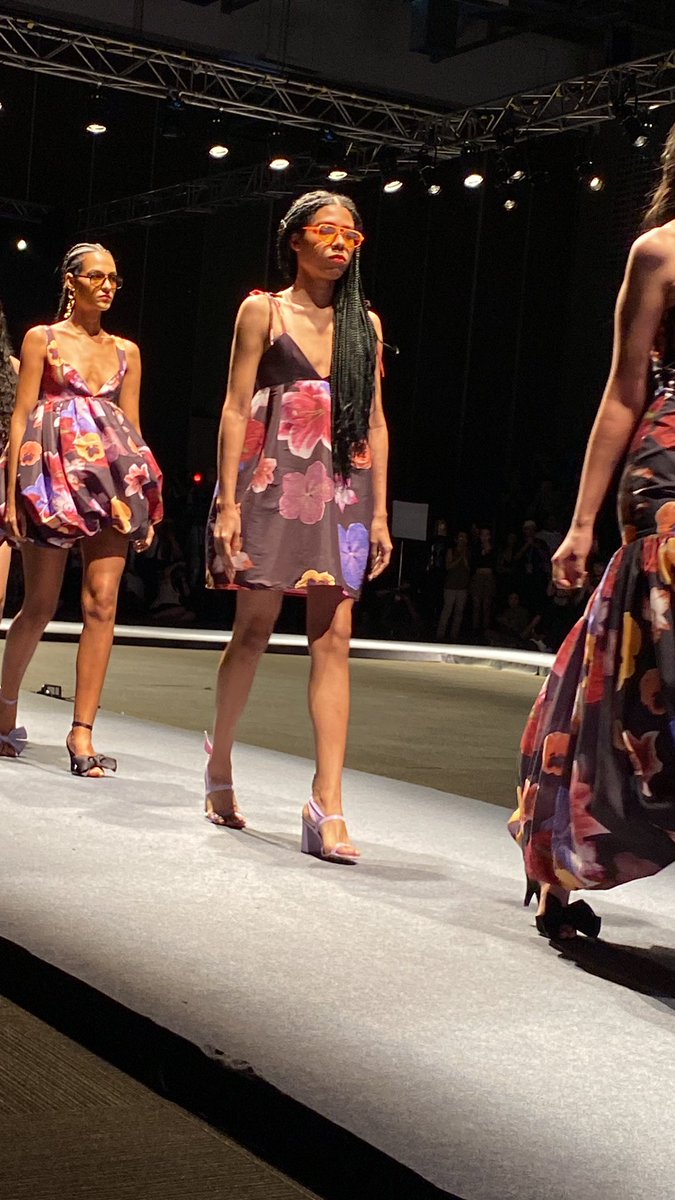 soyjsebas18's tweet image. Pasarela de la marca #AuroraTheLabel en #DistritoModa