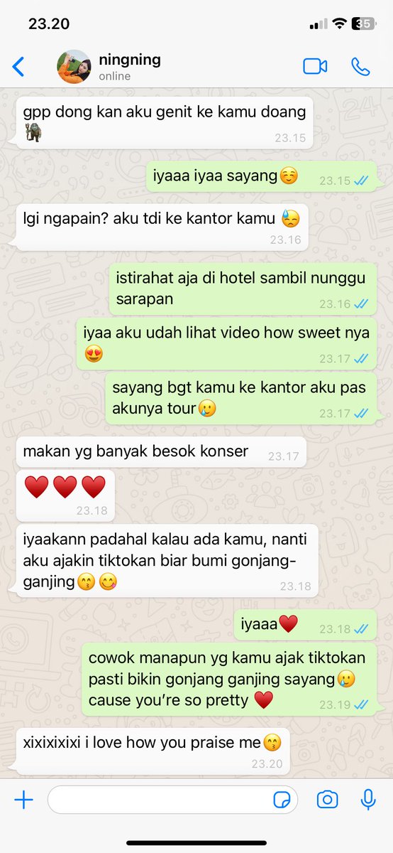 ourningverse  - bikin instagram

iseng doang ya ini hehehehe😋 abis gemes aja sama yg di live kemaren 😍