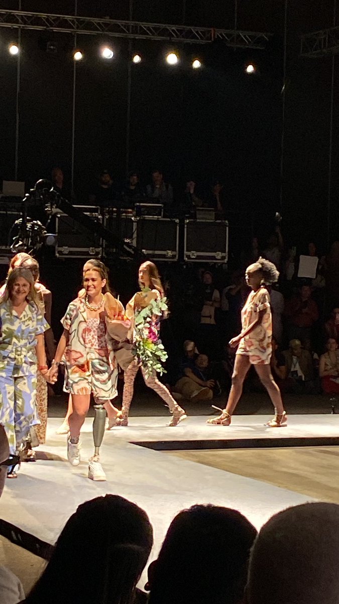 soyjsebas18's tweet image. Pasarela de #Teresa esencia entre hilos en #DistritoModa