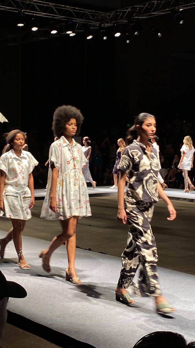 soyjsebas18's tweet image. Pasarela de #Teresa esencia entre hilos en #DistritoModa