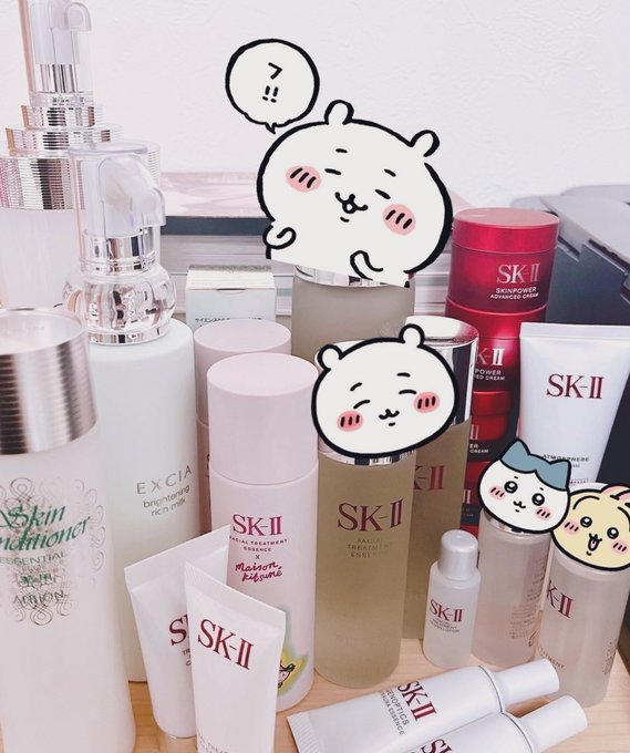 スキンケア好きすぎてコフレとかサンプルで貰ったのがどんどん溜まっていく
そしてスキンケア好きの割にアルビオンとSK-II以外ほぼ使わない☺️ 