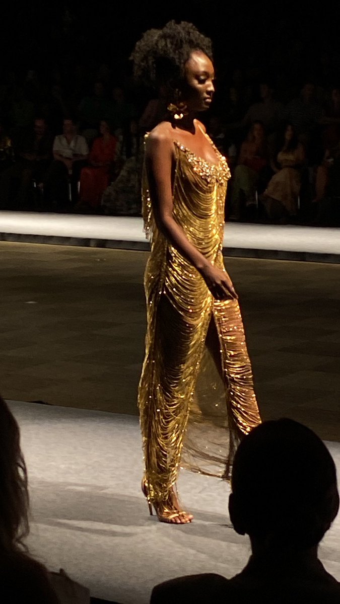 soyjsebas18's tweet image. Pasarela del diseñador #IannDey desde México a n #DistritoModa