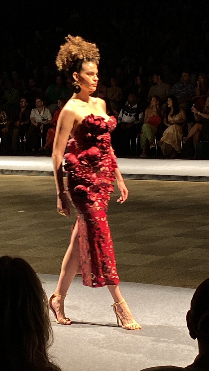 soyjsebas18's tweet image. Pasarela del diseñador #IannDey desde México a n #DistritoModa