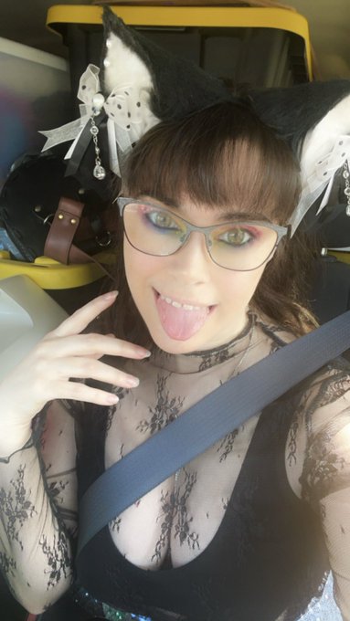 On my way to #Pride! https://t.co/rzMI3dsxG9<a href="/tag/pride"class="tags">#Pride</a>