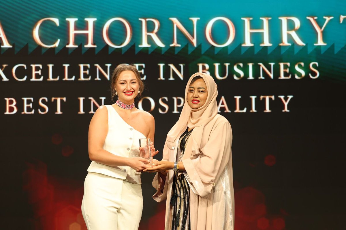 gulfnewsplus's tweet photo. Shaikha Al Mutawa, Director of Hospitality Affairs, Dubai Department of Economy and Tourism, presents Mariia Chornohrytska with Excellence in Business - Best in Hospitality award
https://t.co/9jhcHvU8nV
#ExcellenceAwards2024#GulfNews #BeingShe https://t.co/QpaUIflQ1z