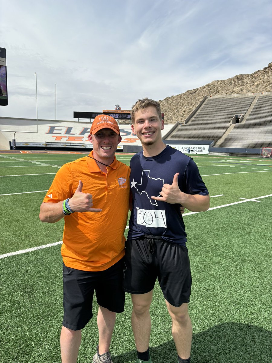 Austin tillery tweet media