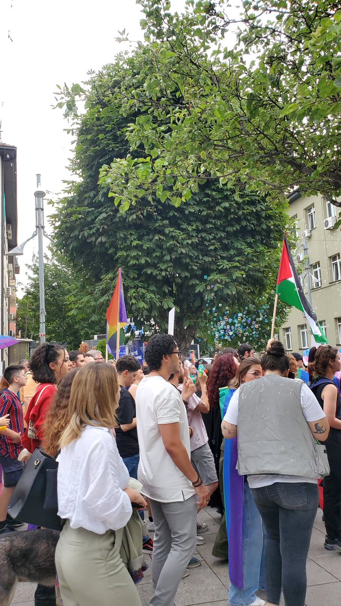 PrishtInsight's tweet photo. Dousins of Kosovo citizens and activists joined at the Skanderbeg square in the capital Pristina on Saturday for the Pride march which will start at 18:00, including high level politicians such as PM Albin Kurti. https://t.co/FumH8yd3KZ
