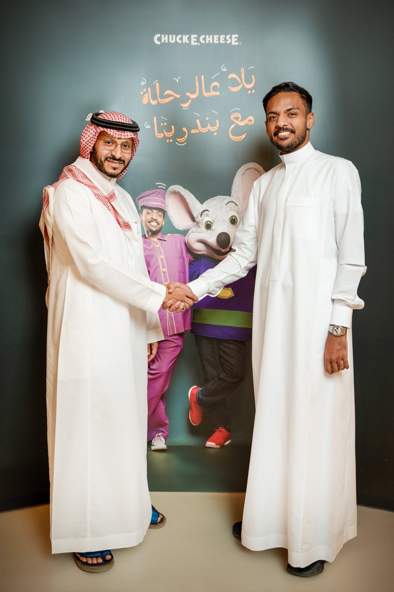 ChuckeCheesesSA's tweet photo. #تشكي_بندريتا 
رسمياً، نشارككم خبر توقيعنا إتفاقية مع صانع المحتوى بندريتا ليكون الوجه الإعلاني الحصري لمراكز ترفيه تشكي تشيز التابعة لشركة الضيافة الرائدة-سفاري 
استعدوا للكثير من المرح، العروض والمفاجآت !    
@BanderitaX https://t.co/cajk6xzgbK