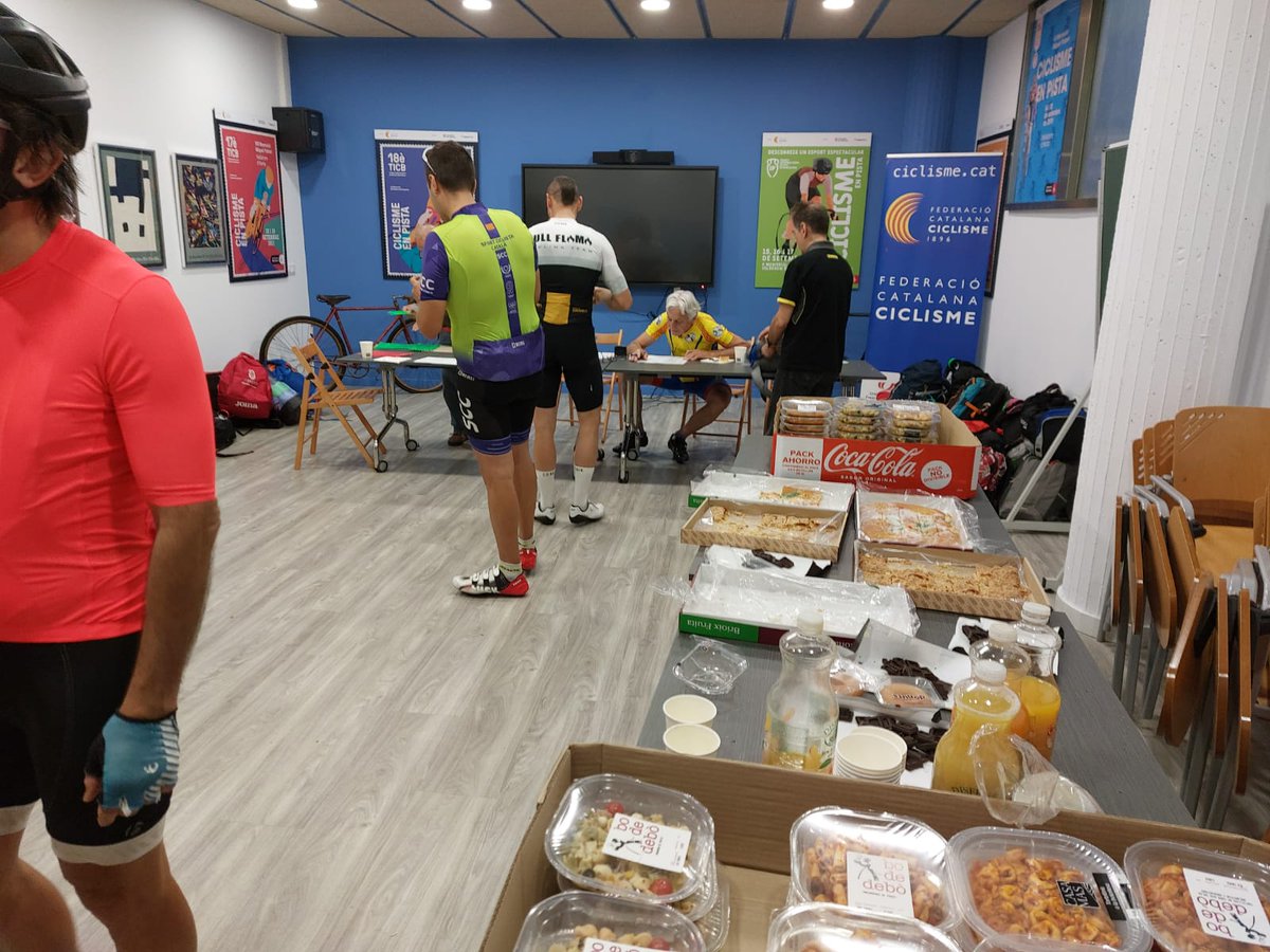 🚴‍♂️ També un dia especial per al #ciclismecat per la celebració d'una nova edició de la Barcelona-Perpinyà-Barcelona.

🔝 La #BPB2024 és un brevet d'autosuficiència de 600km homologable per la participació a la París-Brest-París!

🗞ciclisme.cat/noticies/breve…