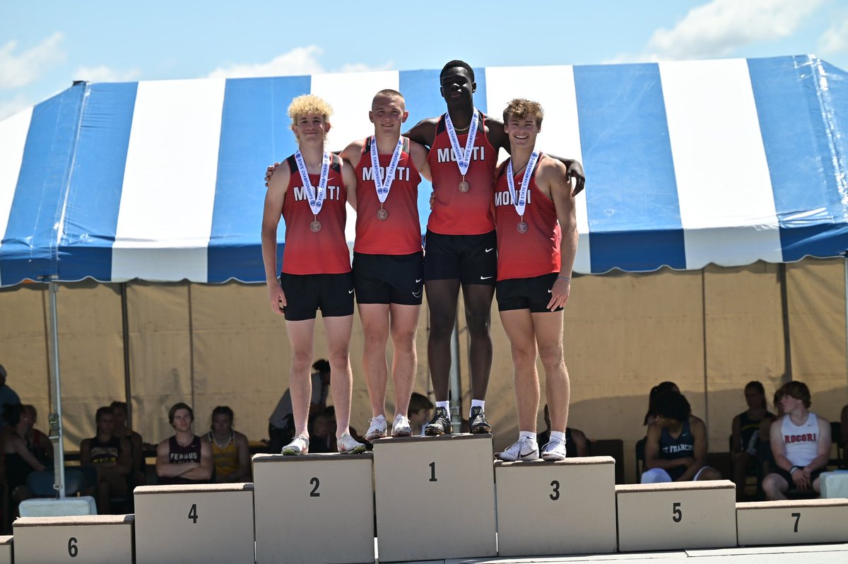 Monticello’s 4x100 team of Staryszak, Geislinger, Bropleh and Emmerich takes third place with a time of 42.45! 

New school record!! 

#MontiMagic <a href="/MontiBoysTrack/">MontiBoysTrack</a>