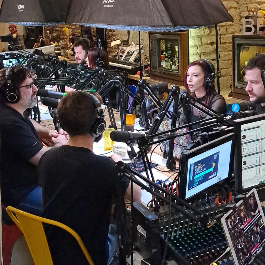 ¡Ya estamos en la previa del <a href="/LAGShowcase/">Latin American Games Showcase</a>! Y mientras esperamos que empiece el direct de la industria latinoamericana, debatimos sobre lo que más nos gustó del <a href="/summergamefest/">Summer Game Fest</a> 2024 🧐

Sumate en ➡️ youtube.com/live/s1pBGm7ZK…