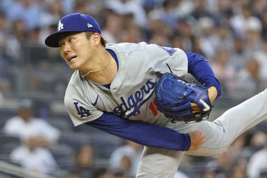 24/06/08 ドジャースはヤンキースとの名門対決。大谷翔平は5打数無安打と今日も冴えない。主役の1人は先発の山本由伸で7回無失点。0-0のまま延長に入り、延長独特の取り決めで、前の回凡退した大谷が2塁ランナーになり、四球のあとヘルナンデスが二塁打で決めた。（日刊スポーツとYahooニュースから）