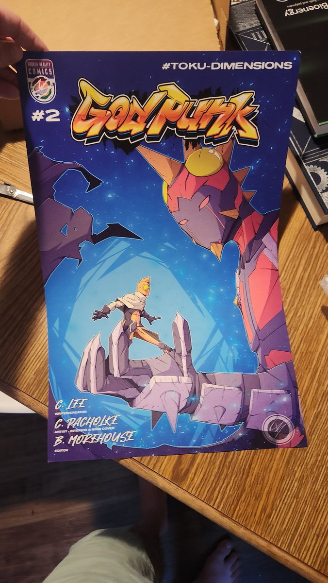 officialgodpunk's tweet photo. Oh yeah... we're getting set for Collect-A-Con on June 22nd and 23rd! Issue 2 hits kickstarter July 4th then we'll be at KC Retro August 23rd to 25th! https://t.co/8cBqzB5UR2