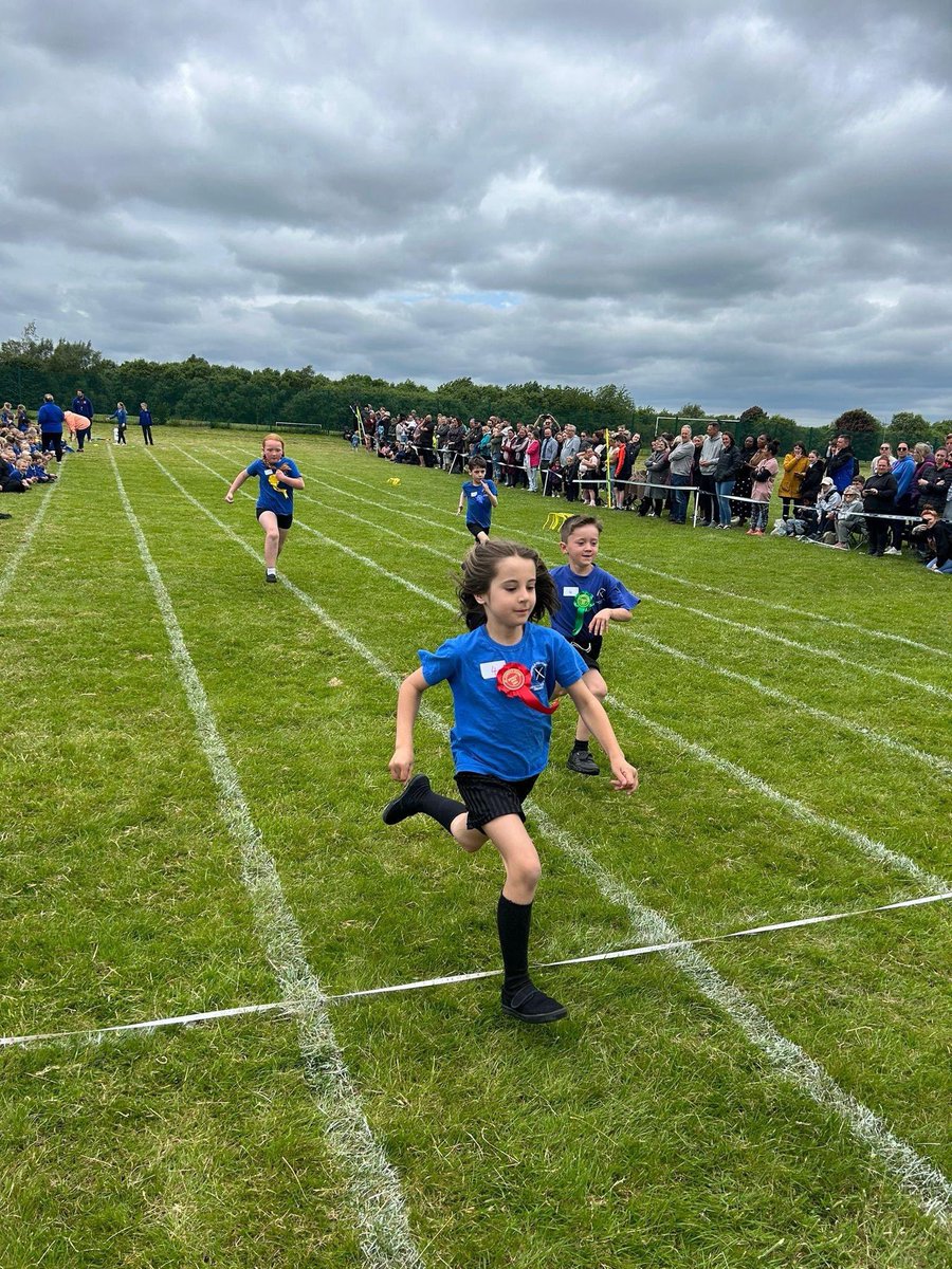St Andrew's School tweet media