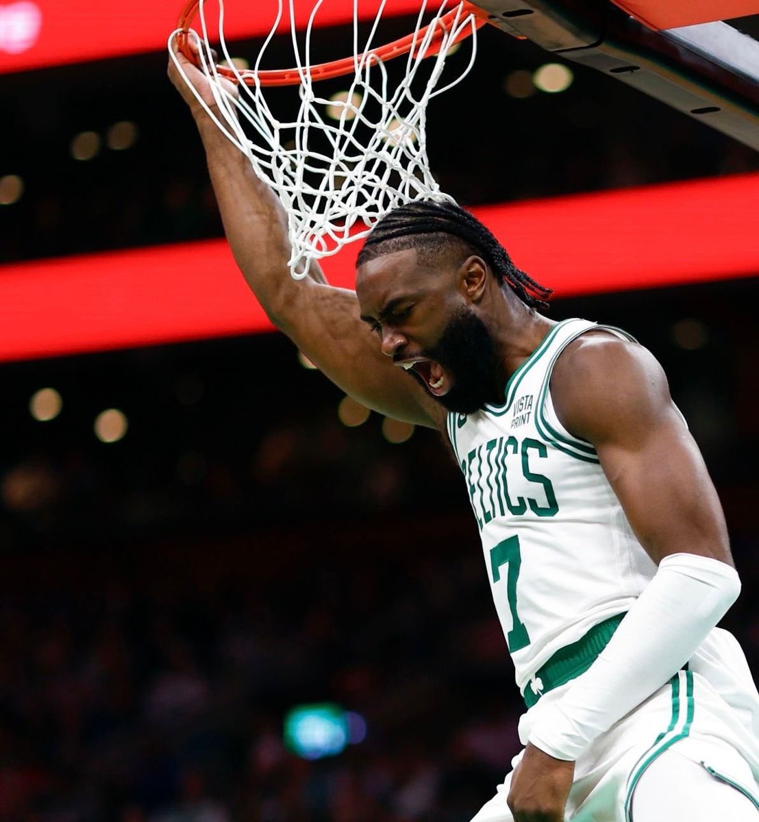 TheDunkCentral's tweet photo. “Jaylen’s their best player.” 

- Jason Kidd on the Boston Celtics

(Via @mcten ) https://t.co/tl8hOCK7NY