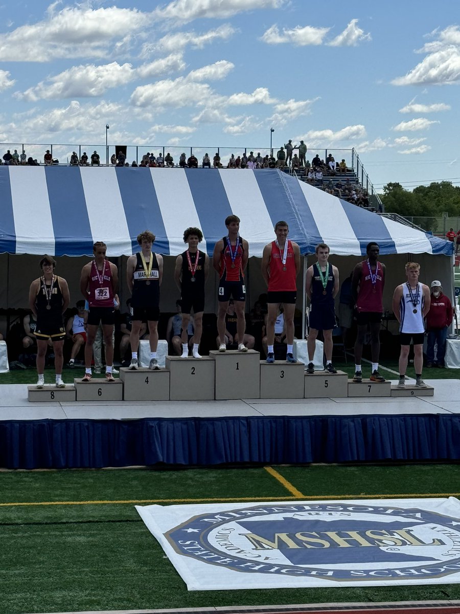 KMTrackandField's tweet photo. Congratulations to @Colemanjonah145 on a 9th place finish in the boys 400m at State! 🔥⚡📈 https://t.co/kfTqDs64dJ