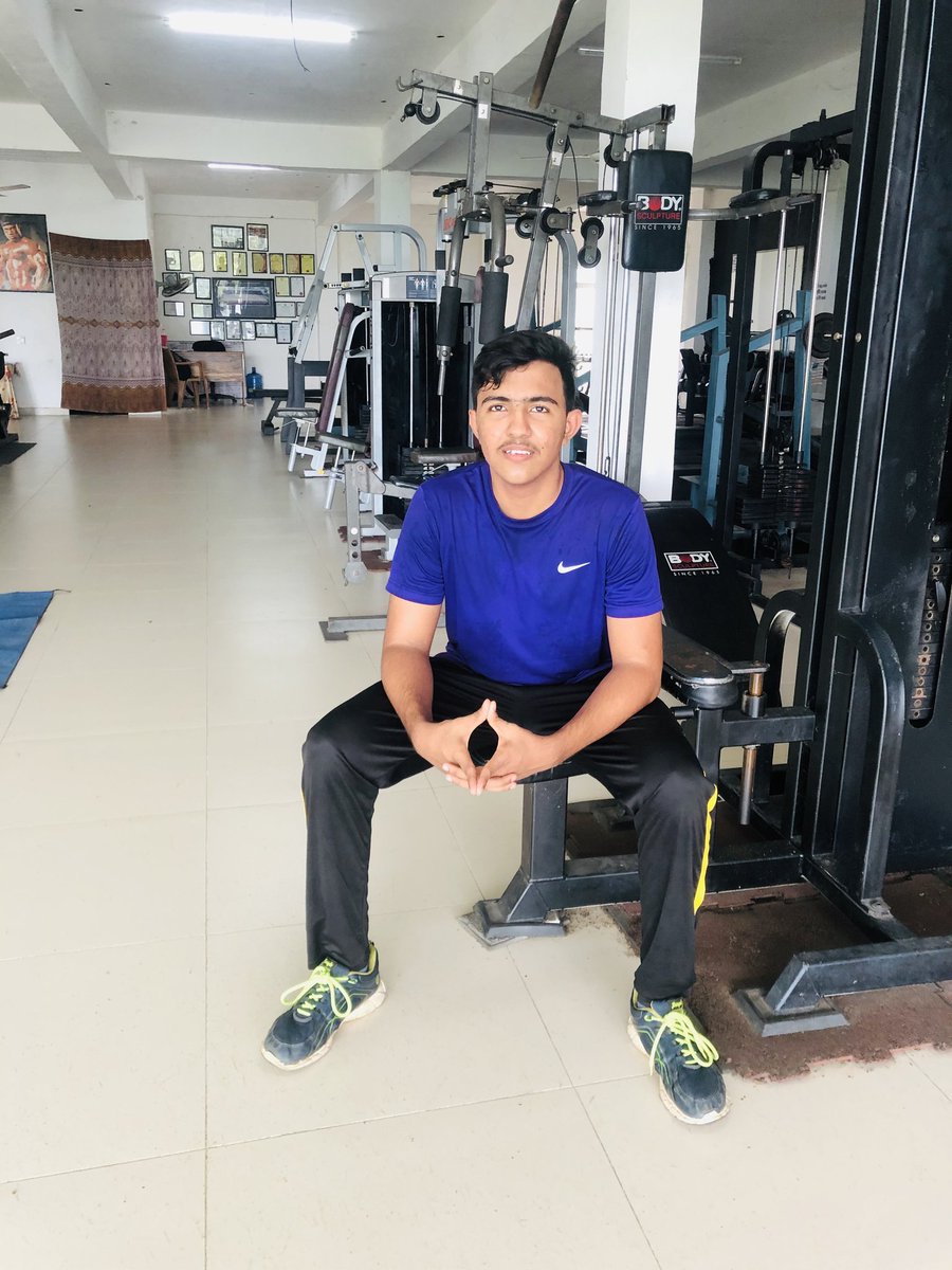 Mahesuru_x1's tweet photo. God is helping me!! 💪
#Tate #GodIsLove #god #gym #motivation #gym_motivation #gym_life #gym_everything https://t.co/v7a1xzA7Yh