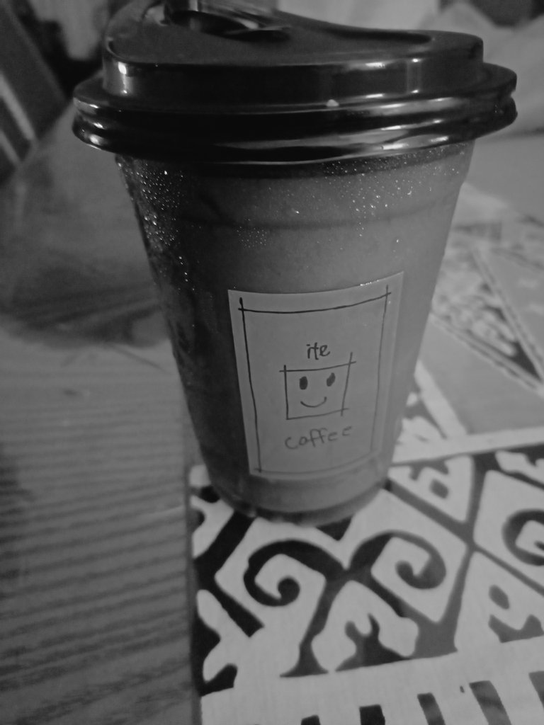 amarylisrose's tweet photo. kopi dulu baru kamu ❤

#KDBK https://t.co/NqsA5amKVy