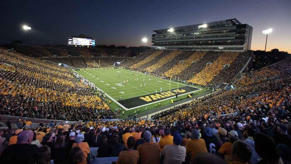 Jaxx (@jaxxdejean35) on Twitter photo After a great talk with <a href="/LeVarWoods/">LeVar Woods</a> and <a href="/Abdul_Hodge/">Abdul Hodge</a> I’m extremely excited to announce I have received an offer from <a href="/HawkeyeFootball/">Hawkeye Football</a> After a great talk with <a href="/LeVarWoods/">LeVar Woods</a> and <a href="/Abdul_Hodge/">Abdul Hodge</a> I’m extremely excited to announce I have received an offer from <a href="/HawkeyeFootball/">Hawkeye Football</a>