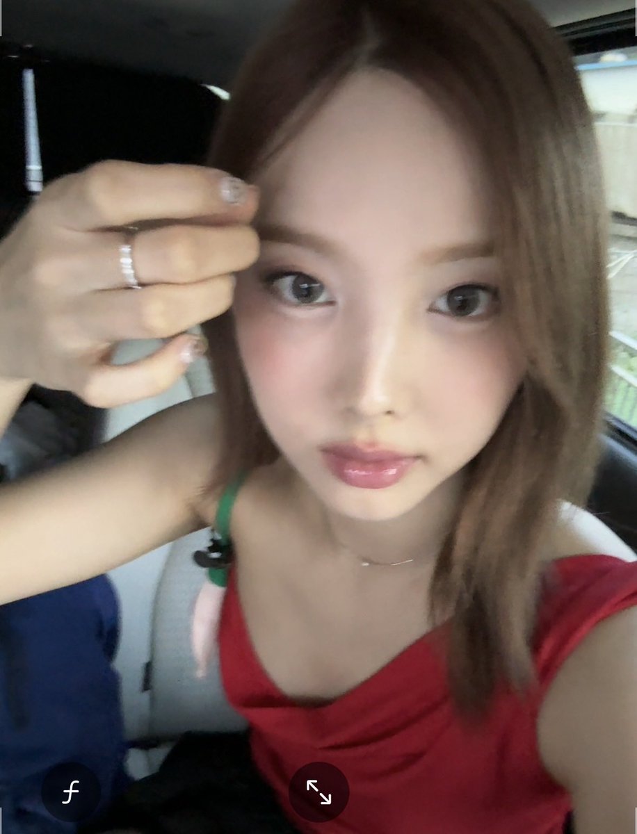 imnayeonarchive's tweet photo. 🍓🍒❤️ https://t.co/YRndSdqIlx