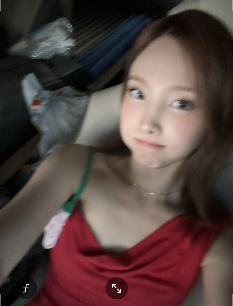 imnayeonarchive's tweet photo. 🍓🍒❤️ https://t.co/YRndSdqIlx