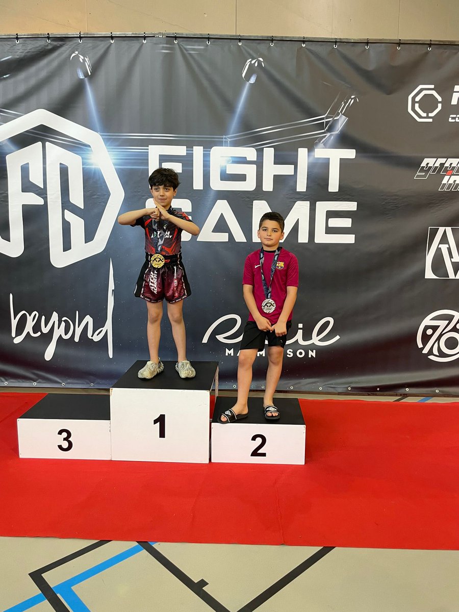 🏆 4 PODIUMS POUR LA FFA AU FIGHT GAME

Nos amateurs ont également performé au Fight Game
 🥇 Alex Ptyetrar premier en -93kg
🥉Naeem Abdulghafoor troisième en -66kg
 
Et chez les jeunes

🥇Daani Craignou premier en U15 -57kg
🥈Enes bontempelli deuxième en U8 -35kg