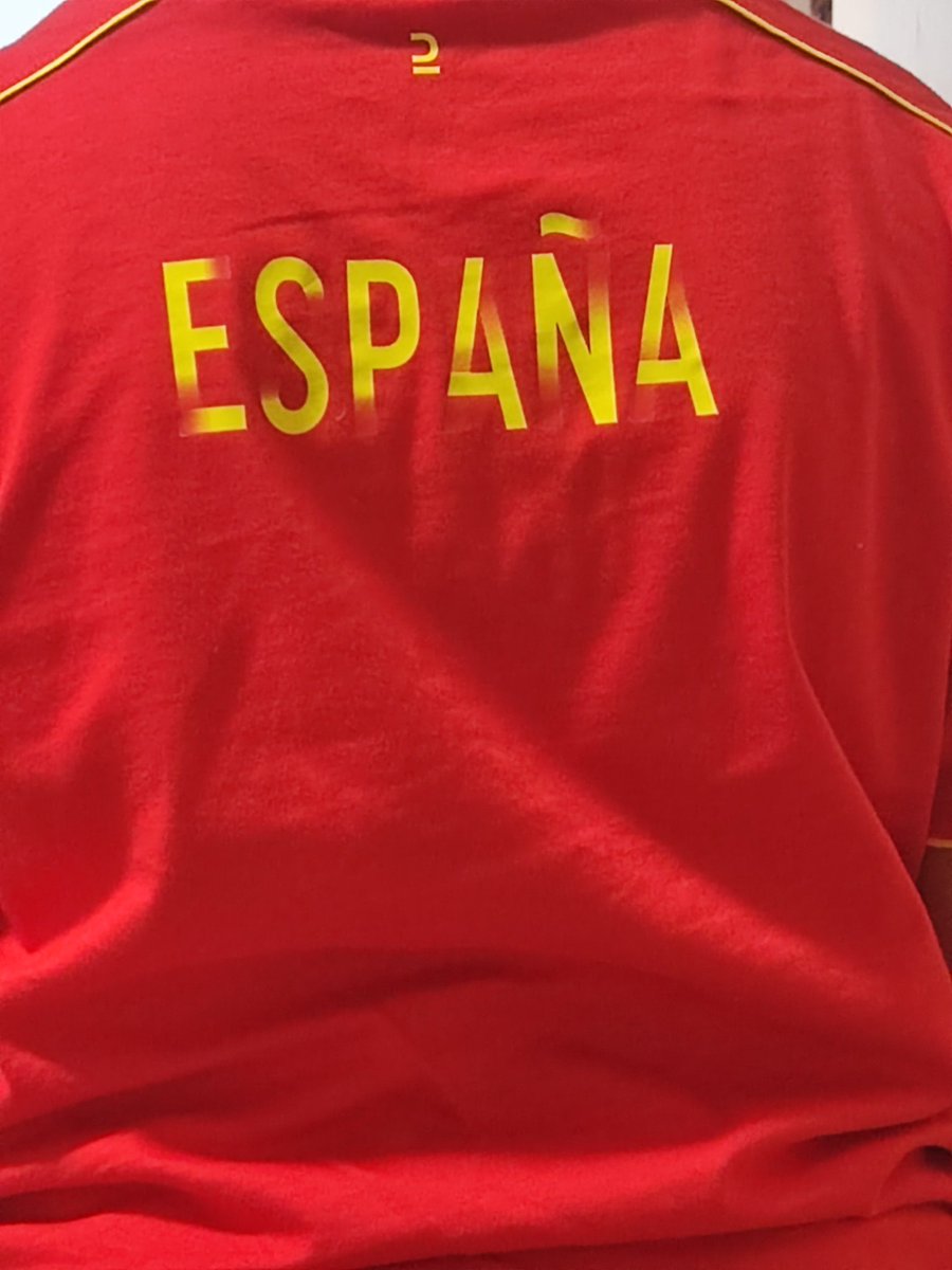 <a href="/SEFutbol/">Selección Española Masculina de Fútbol</a> ⚽️ 📐 𝗢𝗞, los balones también están listos. Si necesitas taxi a la para ir al campo de son moix pide y reserva con <a href="/Ntaxi_/">APP Ntaxi</a>

#VamosEspaña | #EURO2024