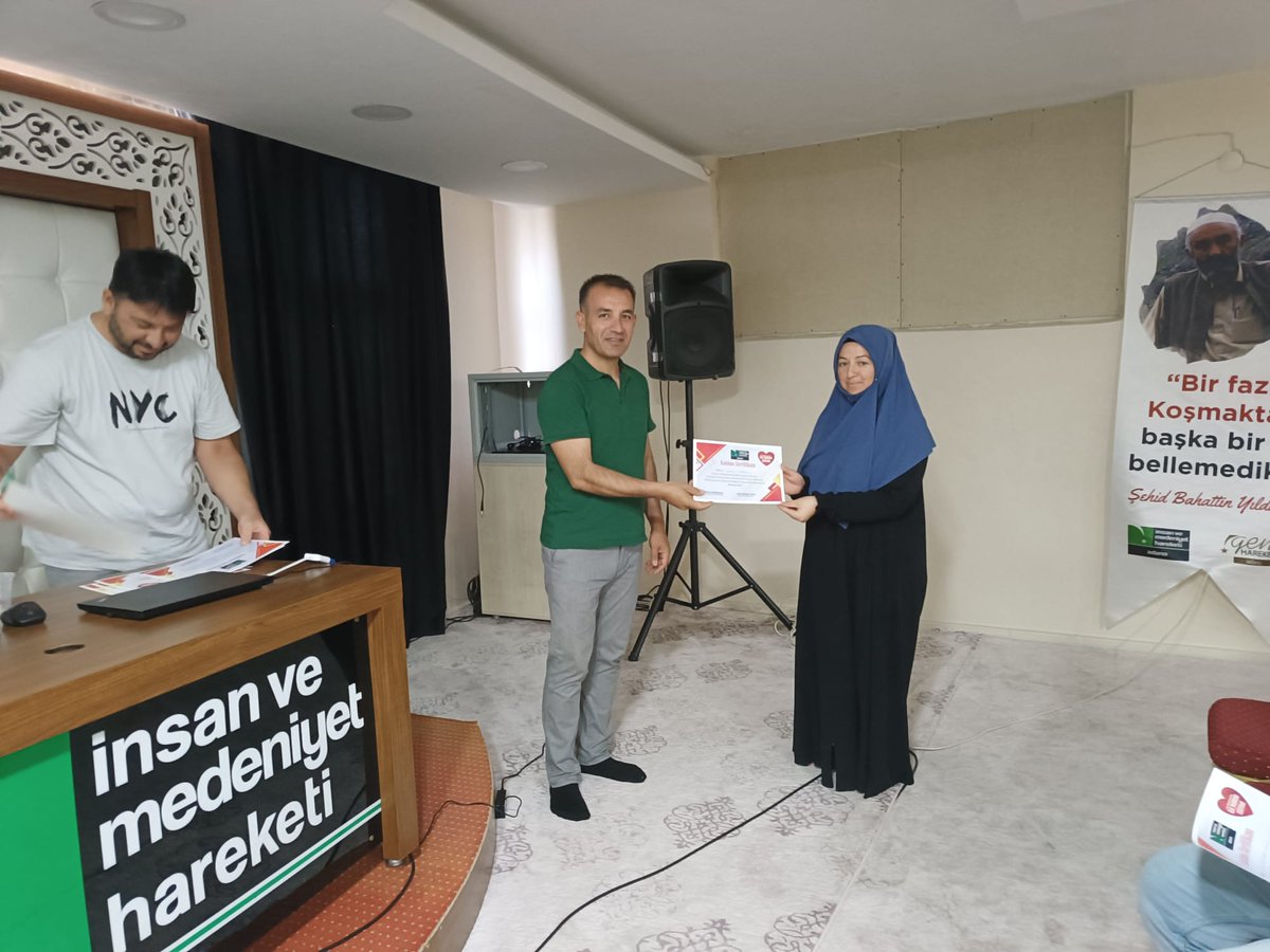 Acil Durum ve Kriz Yönetim Uzmanı Turgay HARMANŞAH tarafından Derneğimiz gönüllülerine İlk yardım eğitimi verildi.