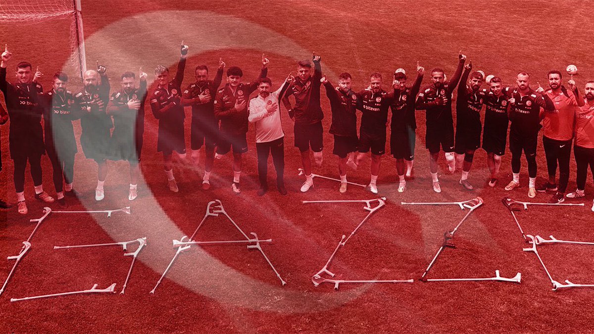 themarginale's tweet photo. Yine Avrupa Şampiyonu olmuşlar. Öyle sessiz sedasız. Afrasız tafrasız. Bu millet sizinle gurur duyuyor. 🇹🇷 https://t.co/5tSxrgQGez