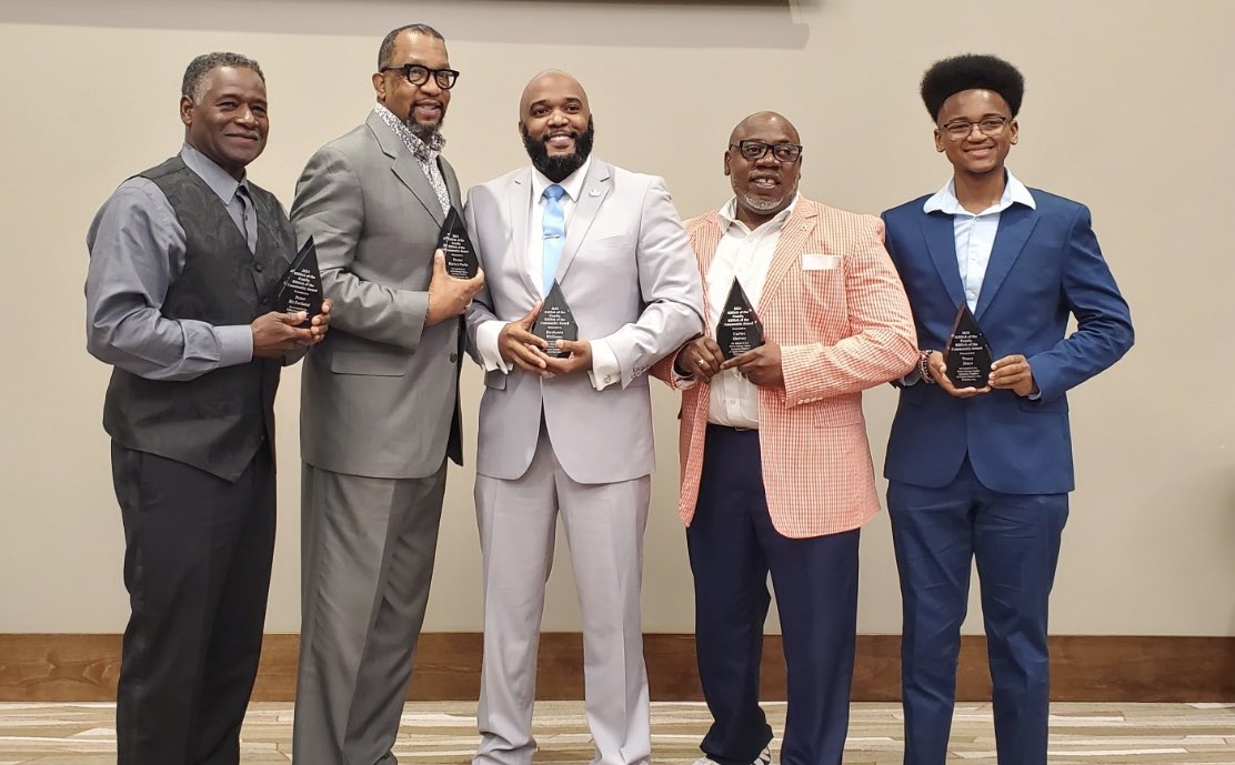ElectDeShawn's tweet photo. I am deeply honored to accept the RHOck of the Family award, alongside these amazing community leaders and father figures who demonstrate by their actions what it means to be the RHOck of a Family. 

Thank you to Sigma Gamma Rho Sorority, Delta Omega Sigma Alumnae Chapter! https://t.co/n9bs8dKpCD