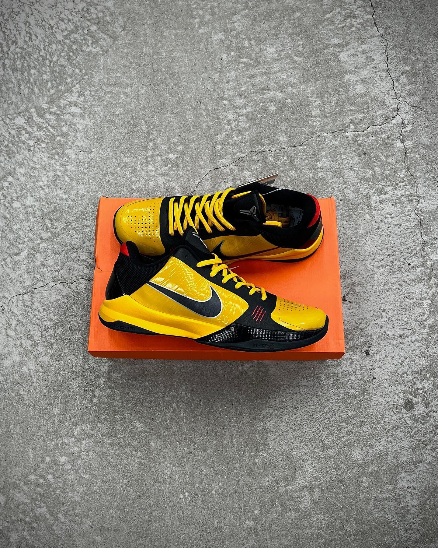 Sneaker News on X Nike Kobe 5 Bruce Lee 2010 https t tnz0DzVz3t X