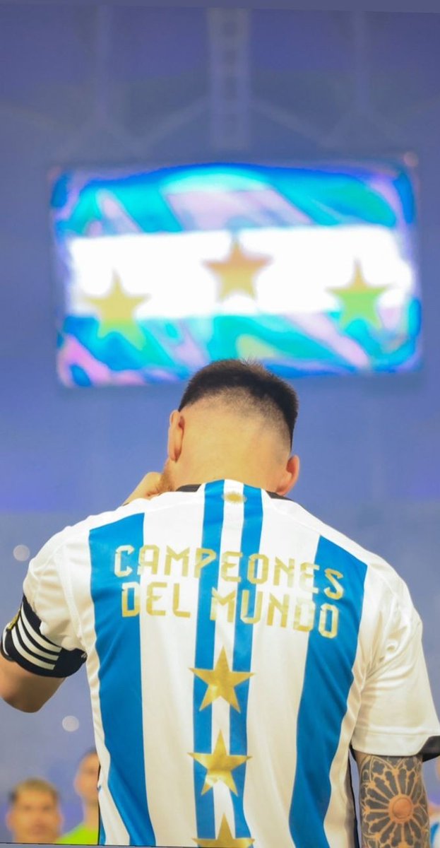 TeamLeoM's tweet photo. Mañana vuelve el Campeón del Mundo. https://t.co/AvQvEJgm83