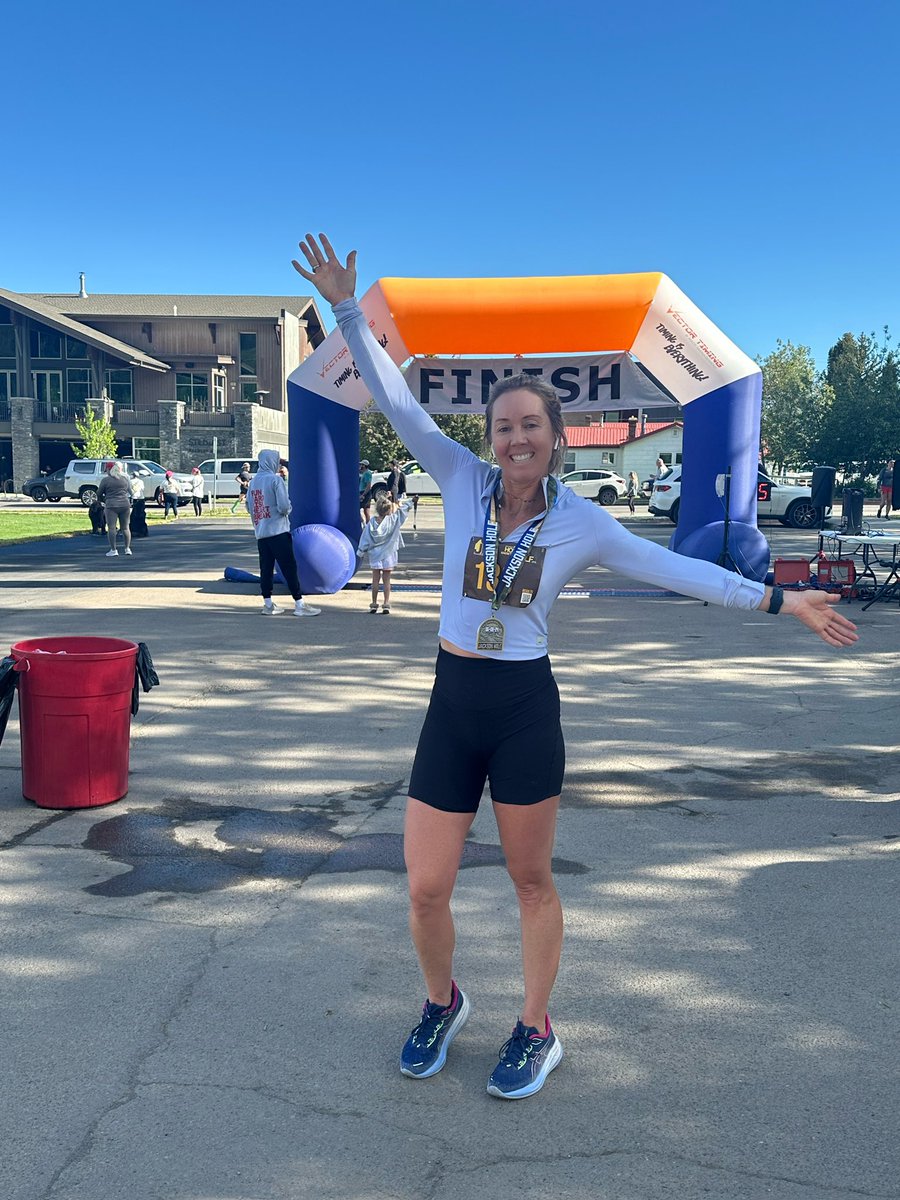 Lauren Embree tweet media