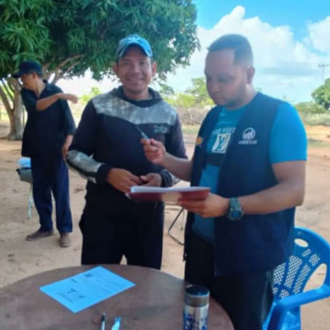 oaanacoivss's tweet image. #08Jun 🇻🇪 La @oaanacoivss vela por los derechos sociales del pueblo, por ello se acercó a la comunidad indígena de Mapirikaki, para ofrecer información con respecto a la  inscripción de continuidad facultativa y trabajador no dependiente
@Somosivss
@MagaGutierrezV
@NicolasMaduro