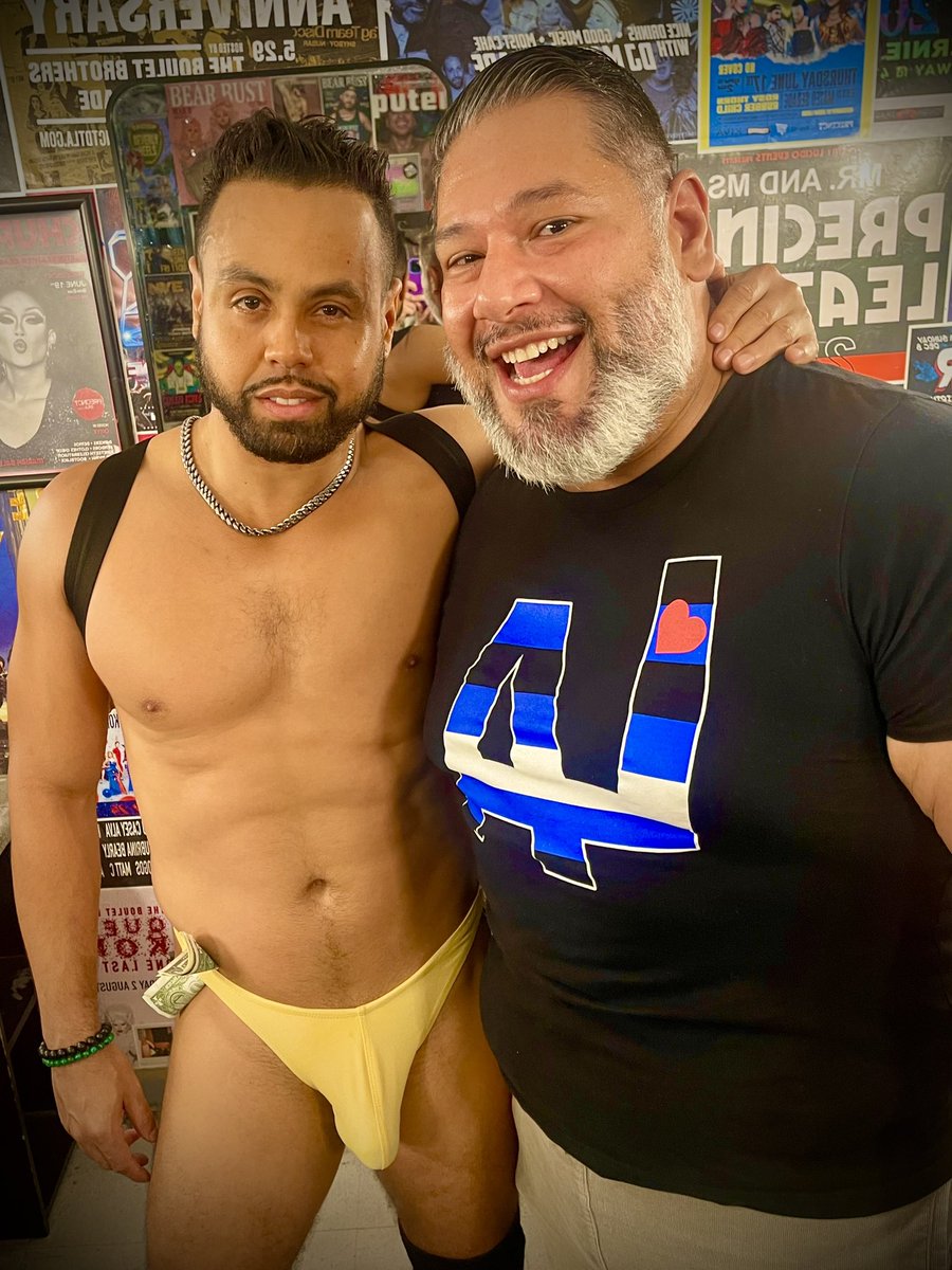 Danilofnsilva's tweet photo. @NaborArias and I ! 😈😈 #PuteriaDtLa #QuePerra #PrecinctDtLa https://t.co/srTzyjMWnp