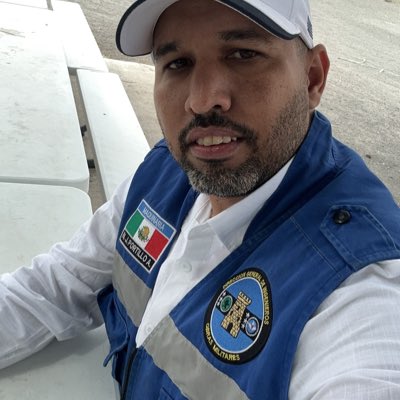 NirwinPortillo's tweet photo. #NuevaFotoDePerfil https://t.co/JLNUtYYpgk
