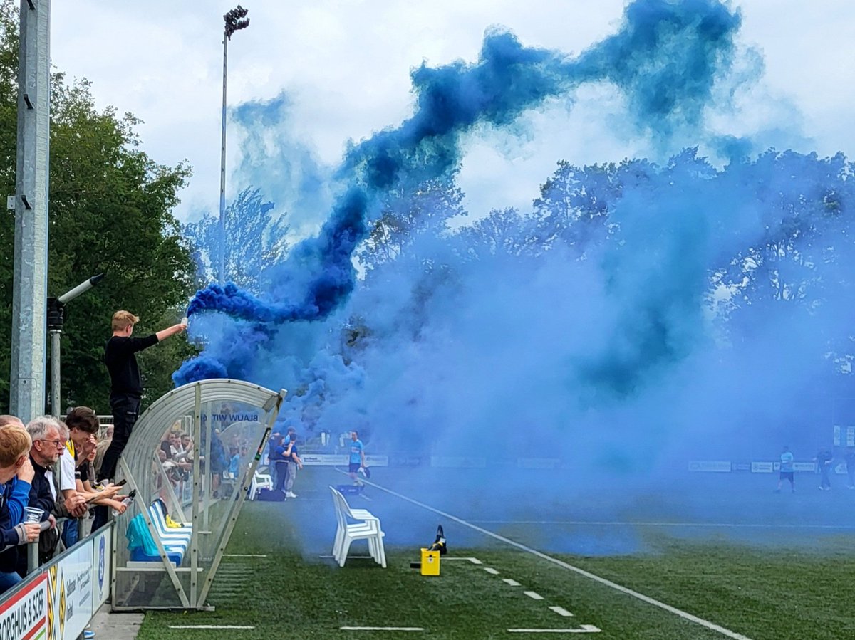 mfw1970's tweet image. SV Almelo  - VV Gorssel 1 - 1
2 - 2 nv. SV Almelo wns.
8.6.2024, 4e Klasse Playoff 
Sportpark 't Vletgoor
Holten ( NL. )

Gevalletje #supportyourlocalfootballteam met @KossieAlmelo

#groundhopping