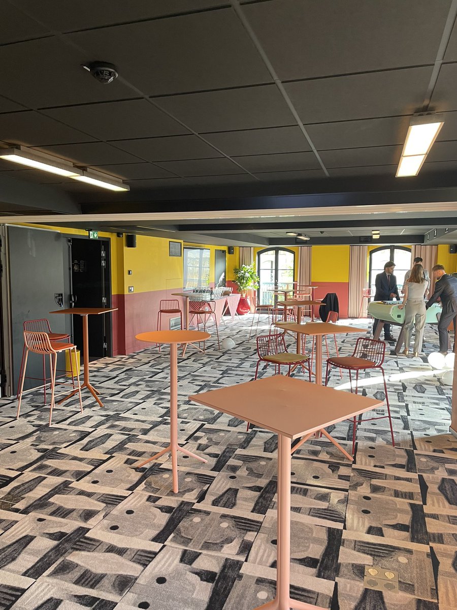 tnjlex's tweet photo. En place au #MamaShelter de Rennes pour les 5 ans du @M2Dnum ! Déjà 5 ans 🤩 https://t.co/aix3XzXTou