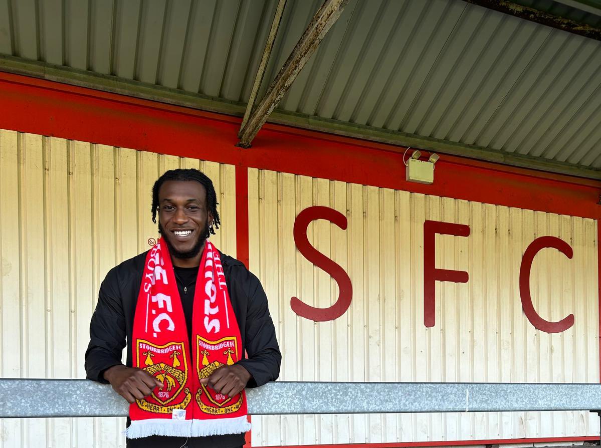 Stourbridge FC (@stourbridgefc) on Twitter photo 𝙒𝙚𝙡𝙘𝙤𝙢𝙚 𝙩𝙤 𝙩𝙝𝙚 𝙂𝙡𝙖𝙨𝙨𝙗𝙤𝙮𝙨, 𝘿𝙤𝙢 𝙇𝙚𝙬𝙞𝙨 👋
We are very pleased to have secured the services of powerful midfielder Dom Lewis, who was most recently at <a href="/lichfieldcityfc/">Lichfield City FC</a>, for the season ahead 👊🏻
➡️ stourbridgefc.com/news/dom-lewis…
#StourAyWe | #OneHeartOneWay 𝙒𝙚𝙡𝙘𝙤𝙢𝙚 𝙩𝙤 𝙩𝙝𝙚 𝙂𝙡𝙖𝙨𝙨𝙗𝙤𝙮𝙨, 𝘿𝙤𝙢 𝙇𝙚𝙬𝙞𝙨 👋
We are very pleased to have secured the services of powerful midfielder Dom Lewis, who was most recently at <a href="/lichfieldcityfc/">Lichfield City FC</a>, for the season ahead 👊🏻
➡️ stourbridgefc.com/news/dom-lewis…
#StourAyWe | #OneHeartOneWay